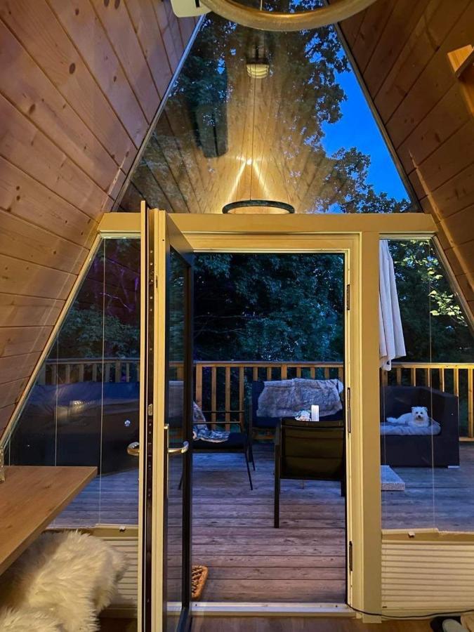 Glamping Holiday House With Hot Tub And Sauna- Hisa Oddiha 斯玛杰克托莱塞 外观 照片
